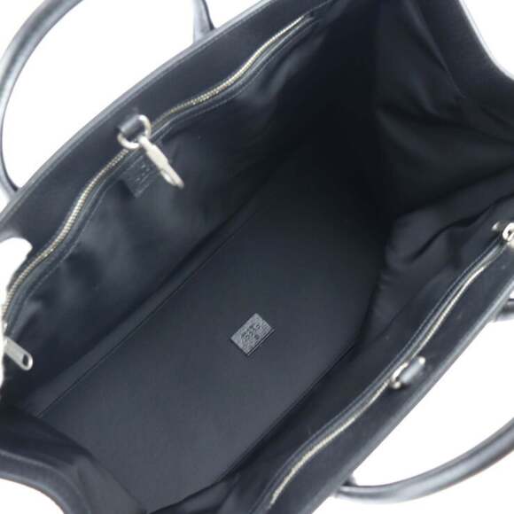 GUCCI Authentic Black Leather Shoulder Bag - Picture 7 of 9